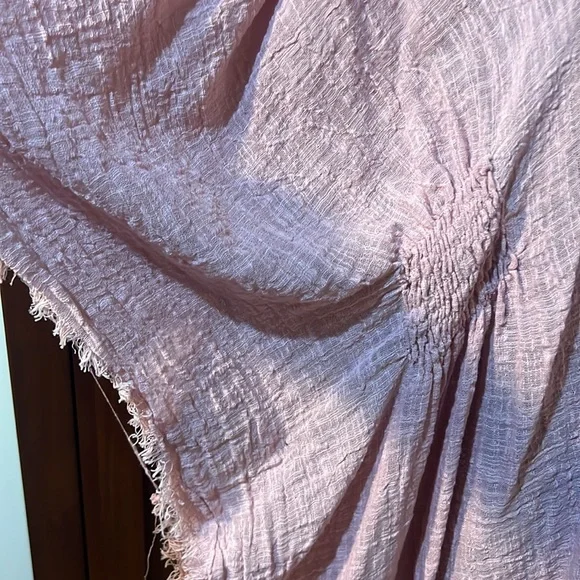 Vince Camuto Textured Shawl Cover Up - Picture 3 of 6